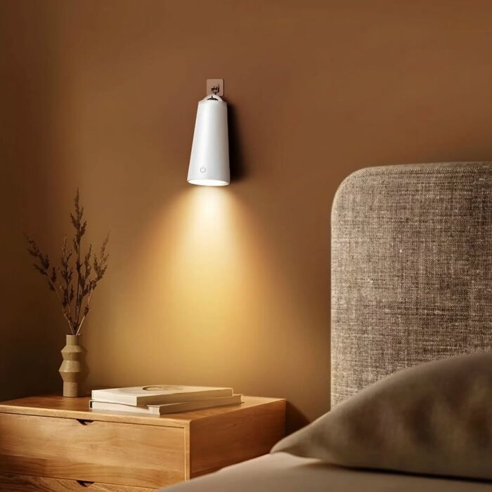 Wiwu Desk Lamp 4in1 Intelligent Magnetic Light - Image 2